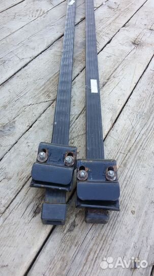 Багажные дуги на рейлинги автомобиля