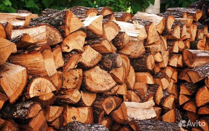Дрова рядом