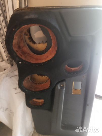 Продам обшивки передних дверей на ваз 2108, 2113