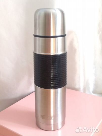 Термос Regent Inox Италия 1,0 в чехле