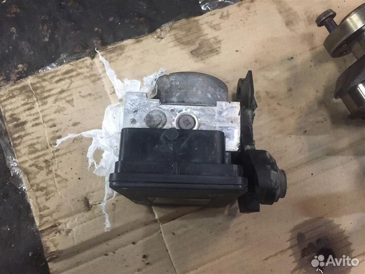 Блок ABS Skoda Octavia (A7) 2013-2017