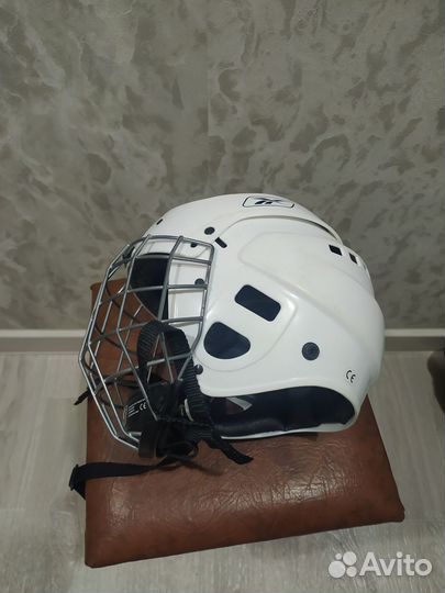 Шлем хоккей Rbk