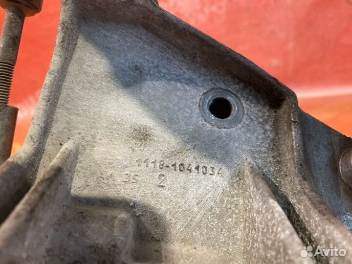 Кронштейн генератора Лада Калина 1 универсал 2013