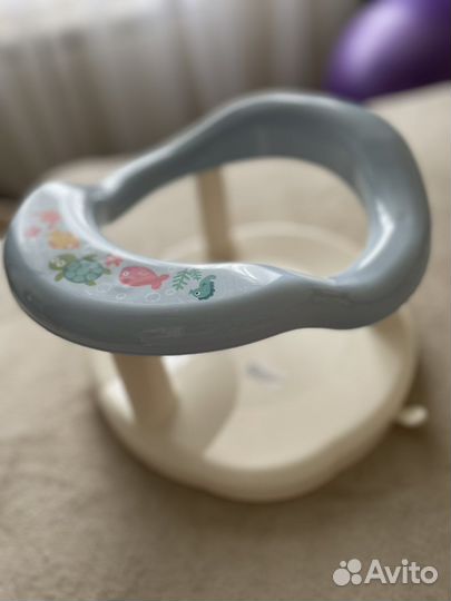 Стульчик для купания новый