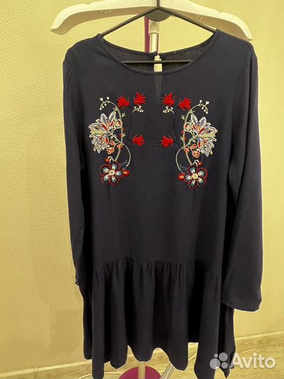 Платье женское