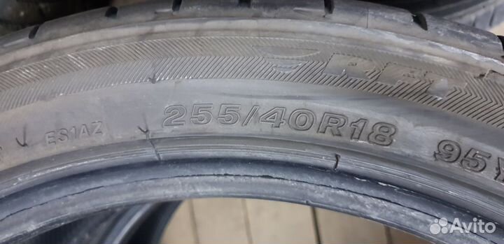 Bridgestone Potenza S001 255/40 R18