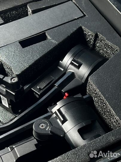 Электронный стабилизатор Moza Aircross 3