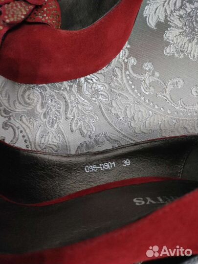 Туфли натуралки 39 разм