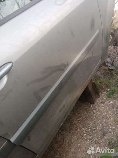 Молдинг двери Renault Scenic 2