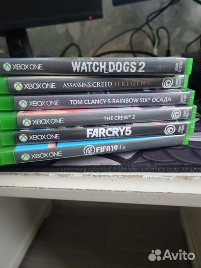 Xbox one x 1tb с играми