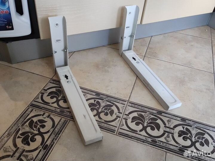 Кронштейн для микроволновки