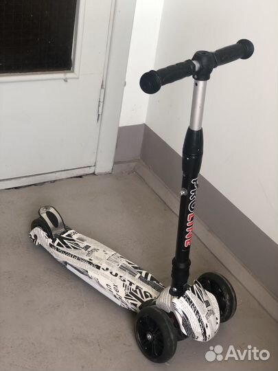 Самокат детский трехколесный