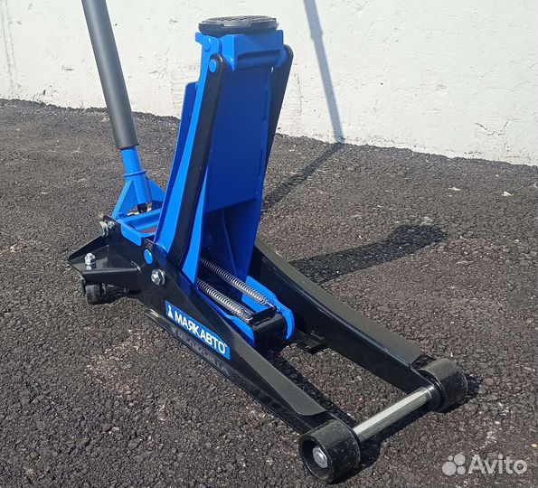 Домкрат подкатной низкопрофильный 3 Тон 73-495 мм