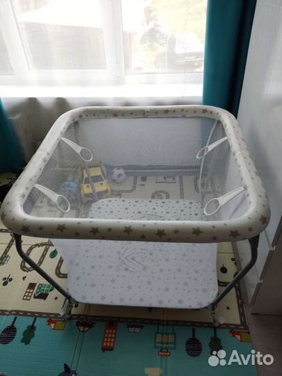 Манеж детский складной