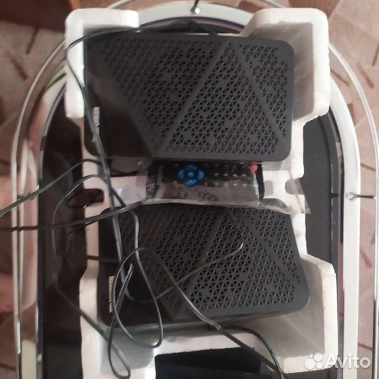 Музыкальный микроцентр 2.1