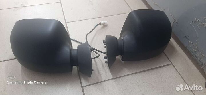 Зеркало заднего вида