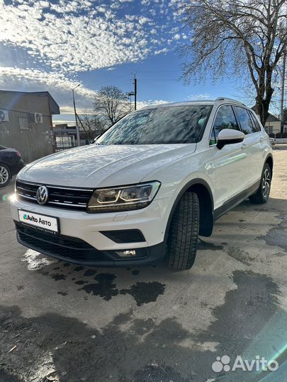 Volkswagen Tiguan 2.0 AMT, 2018, 217 000 км