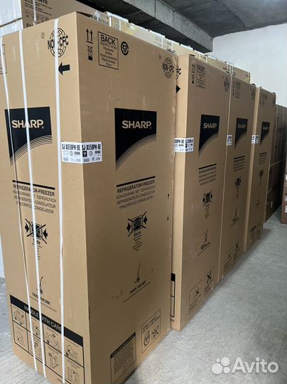 Холодильник Sharp SJ-XE59pmbe бежевый