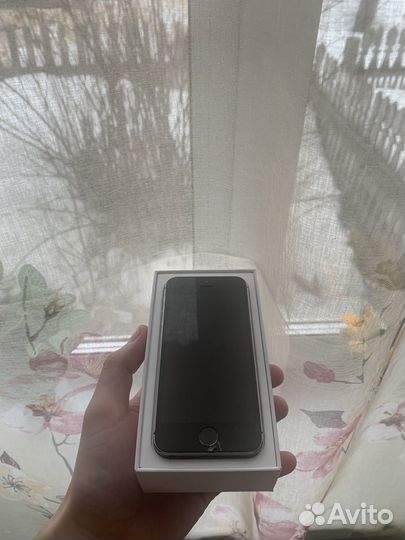 iPhone 5S, 16 ГБ