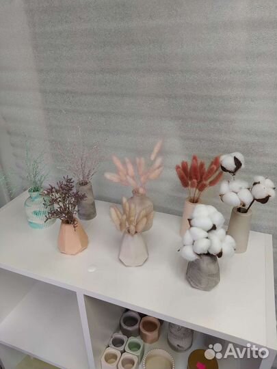 Ваза с сухоцветами