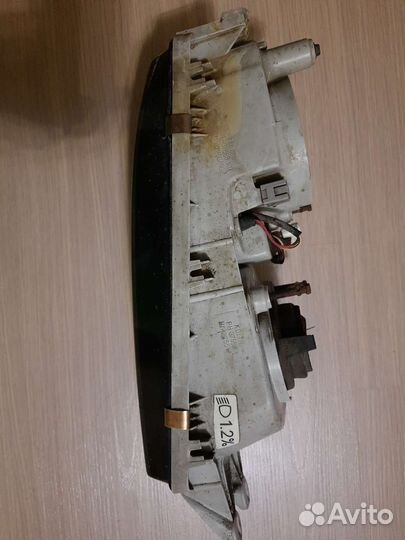 Фара mitsubishi galant 7