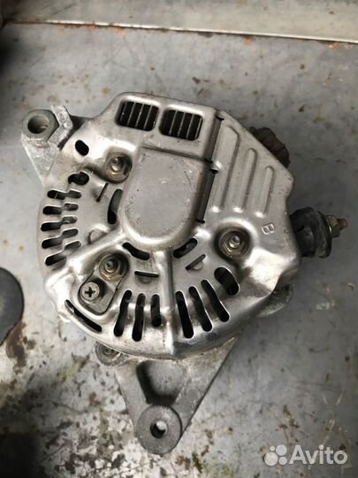 Генератор Toyota Wish 1zzfe