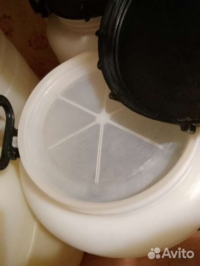 Фляги из пищевого пластика 45-40л