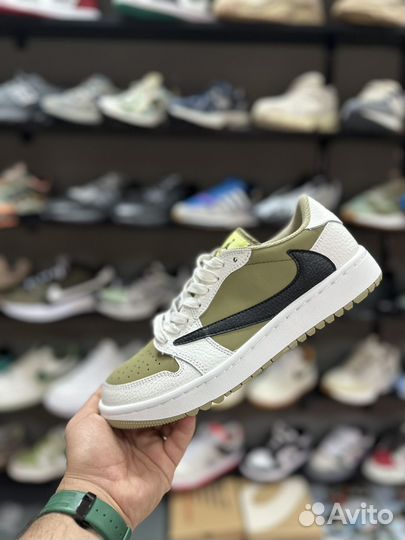 Nike travis scott olive