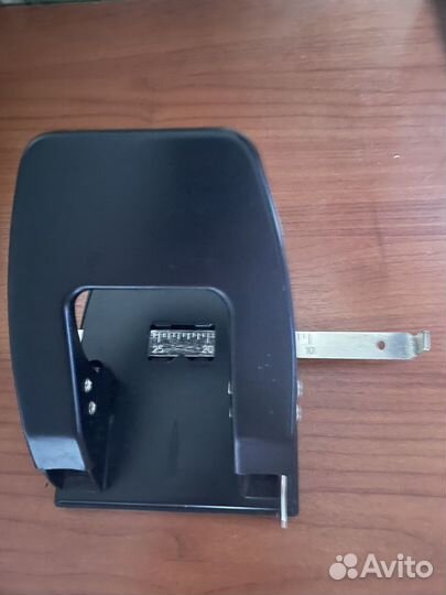 Дырокол для бумаги