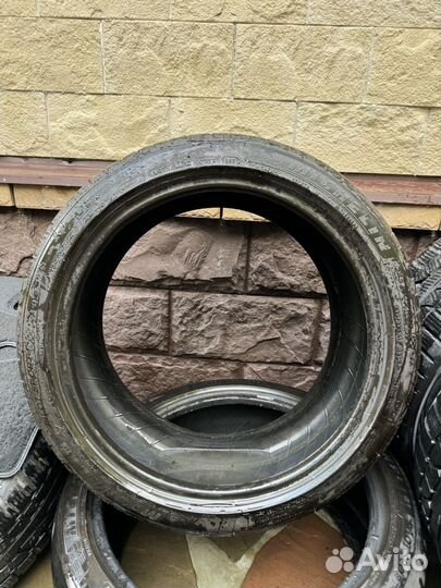 Michelin Pilot Sport 4 S 245/40 R19 и 285/35 R19 103Y