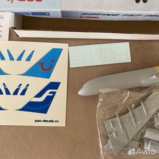 Boeing 757-200, Pas Decals, 1:200