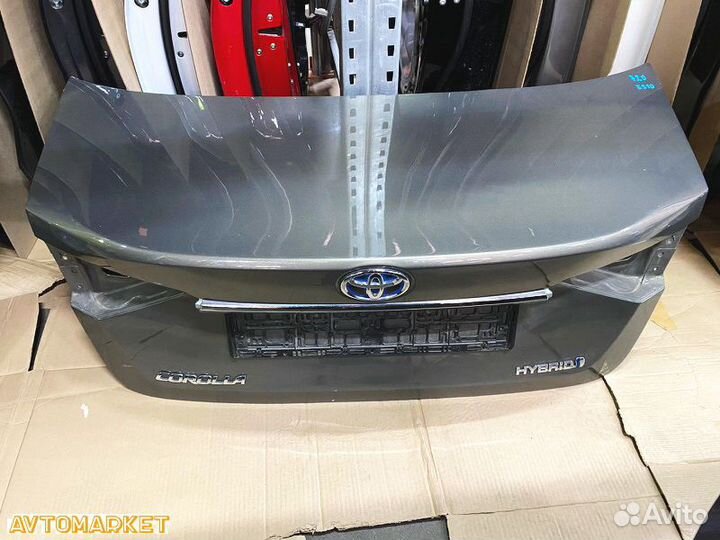 Дверь багажника Toyota Corolla E210