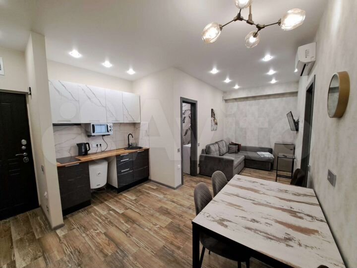 2-к. квартира, 43 м², 1/5 эт.