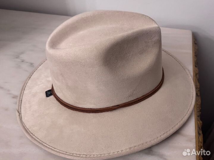 Шляпа ручной работы