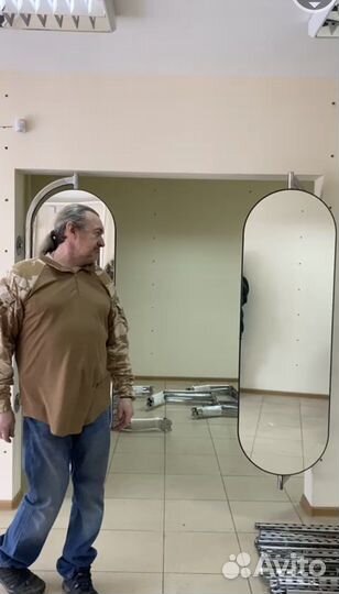 Зеркала вращающиеся,настенные.Италия