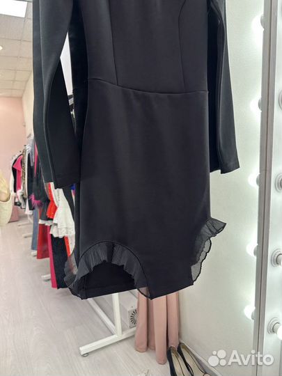 Черное платье с рукавами мини новое женское xs s