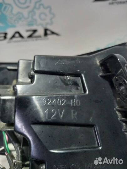 Фонарь задний правый наружный Kia Rio 4