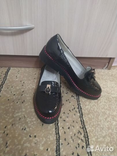 Туфли школьные
