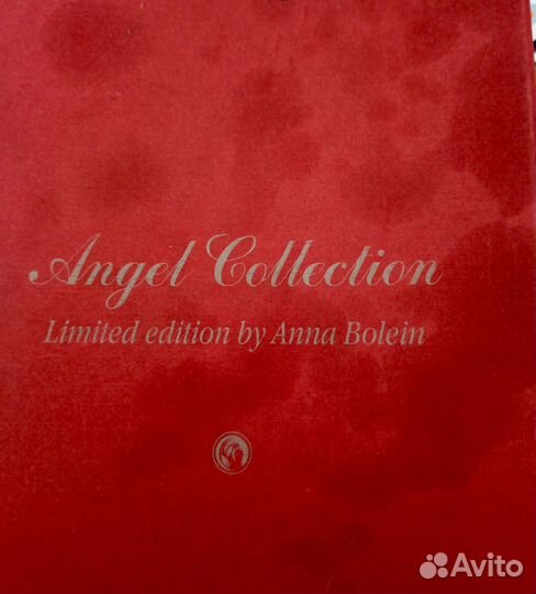 Продам куклу фарфоровую Angel Collection