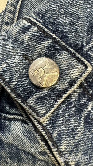 Джинсовая куртка. Karl Lagerfeld. М