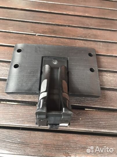 Держак для телевизора