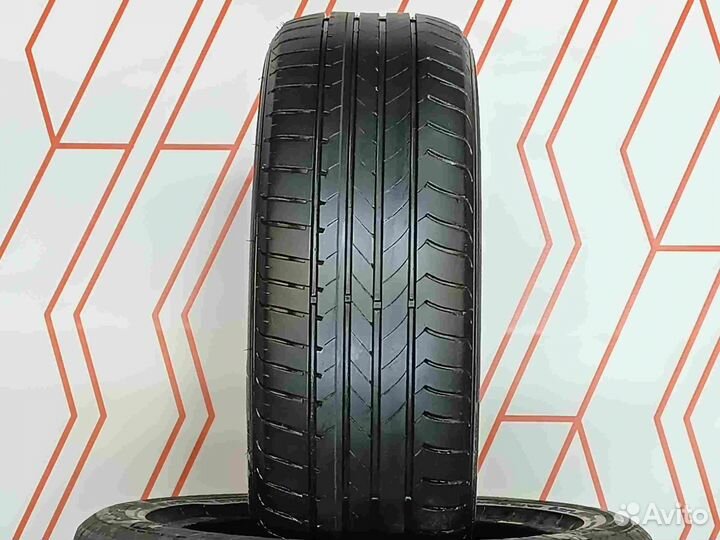 Goodyear EfficientGrip 215/55 R17