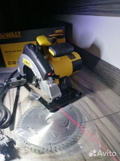 Дисковая пила dewalt 1680w