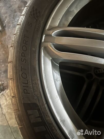 Michelin Pilot Sport 4 S 255/40 R19