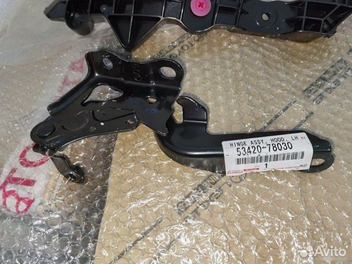 Кронштейн бампера передний Lexus Nx 2017-2021