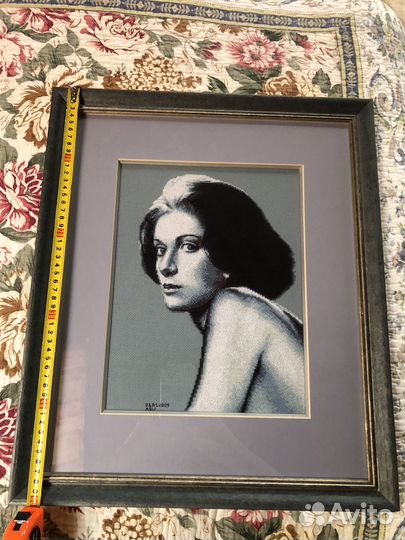 Картина вышивка крестом в багете-ручная работа