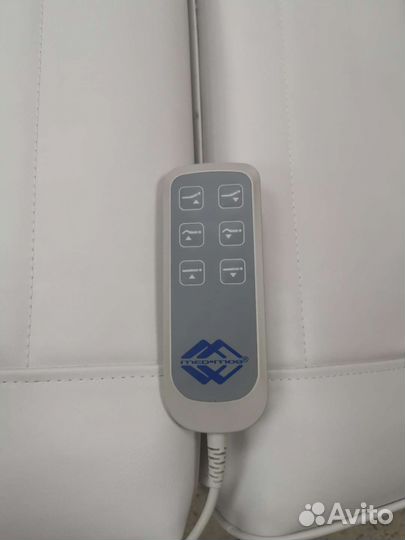 Косметологическое кресло/кушетка медицинская