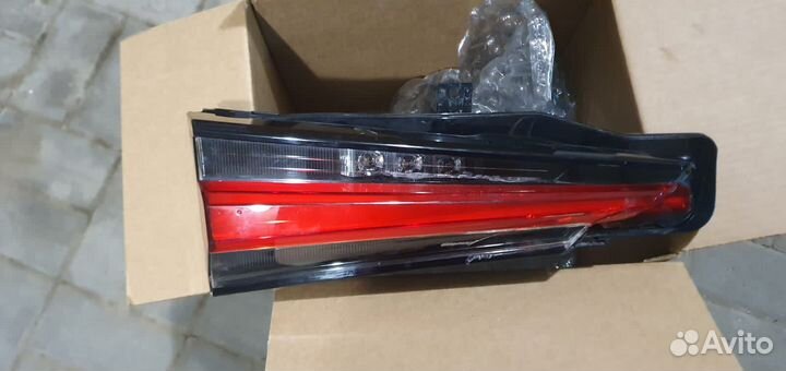 Фара левая задняя lexus nx300