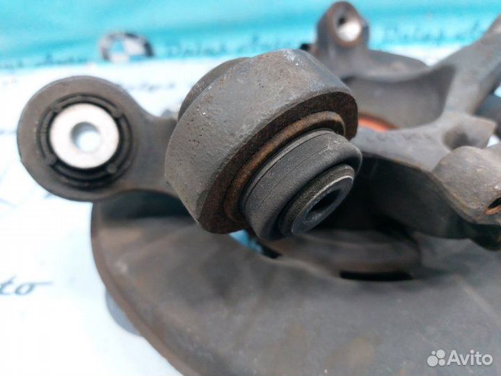 Кулак поворотный задний правый Bmw 320I E90 LCI