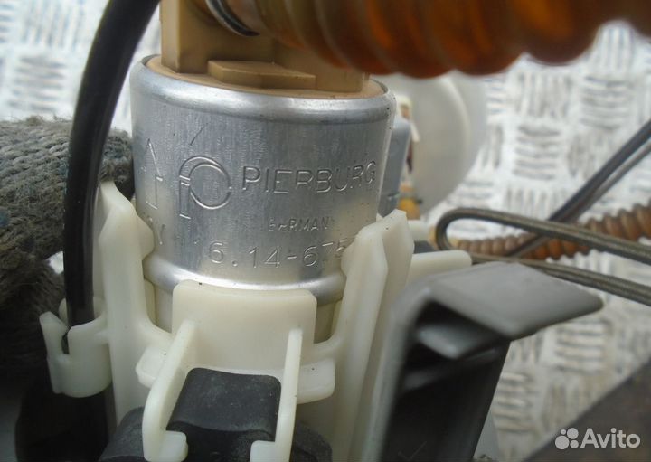 Бензонасос на бмв 7 E65 E66